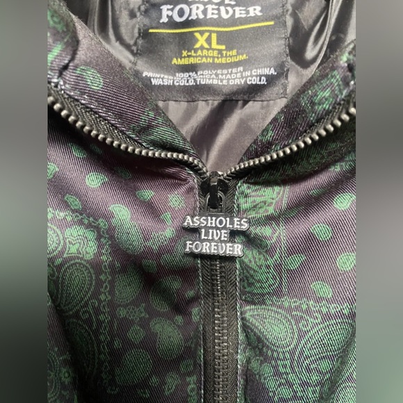 Assholes Live Forever Green Bandana Puffer Jacket Size XL - Picture 6 of 7